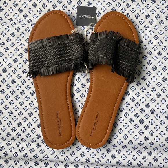 American Eagle Outfitters Chevron Strap Sandals - Picture 2 of 4